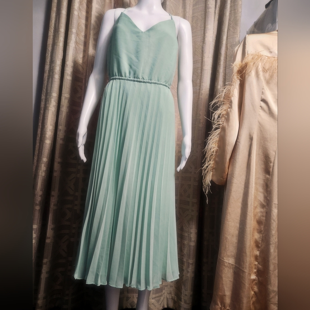 Asos Design Cinch Waist Dealicately Pleated Minty Spring Dress Size 16